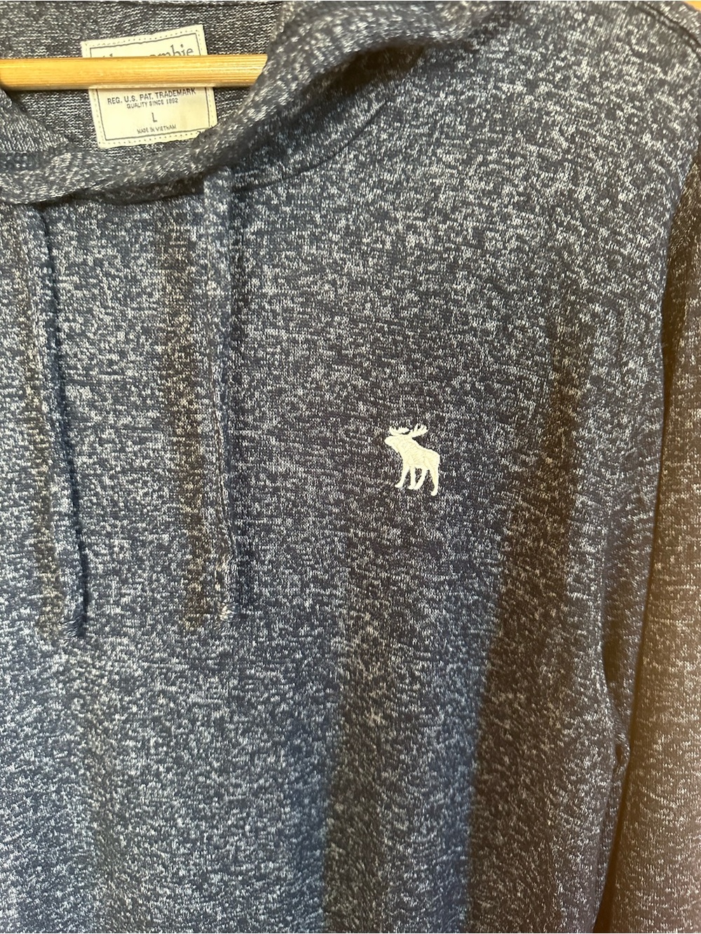 Abercrombie & Fitch Men's Heather Navy Marled Hoodie Long-Sleeve Pullover - Picture 2 of 4